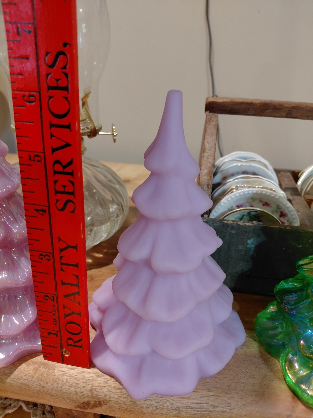 Lavender/Pink Fenton Christmas Tree
